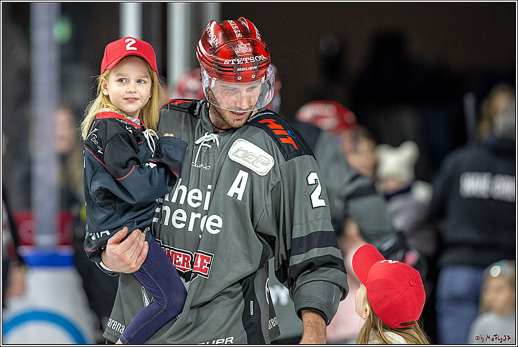 DEL; Koelner Haie - Fischtown Pinguins Bremerhaven, 06.01.2019
